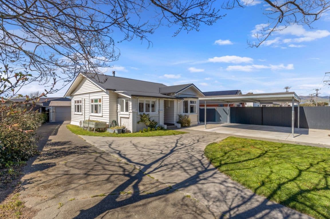 129 Maxwell Road, Redwoodtown