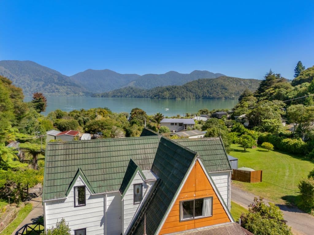 915 Kenepuru Road, Mahau Sound